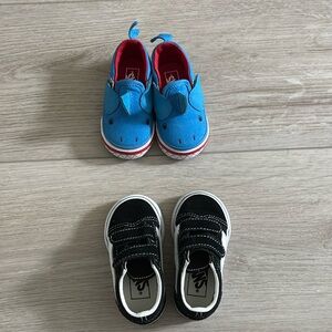 Like New- Two pairs of Vans size 4